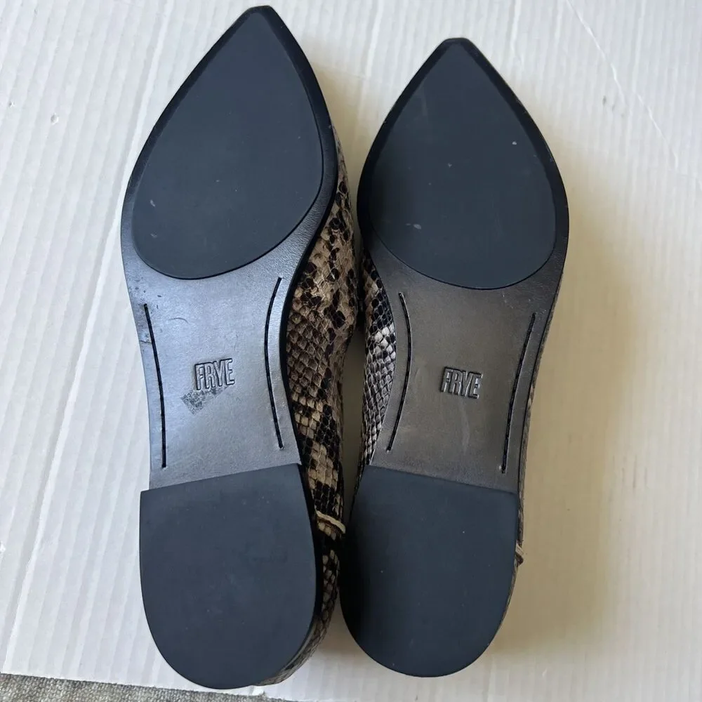 FRYE Sz 10M Gray Snake Print Kenzie Pointed Toe l Slip On Loafers Women NWOB